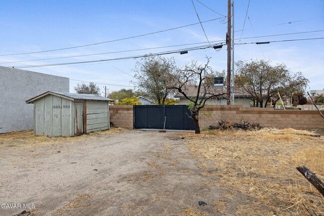 Building Photo - 45104 Date