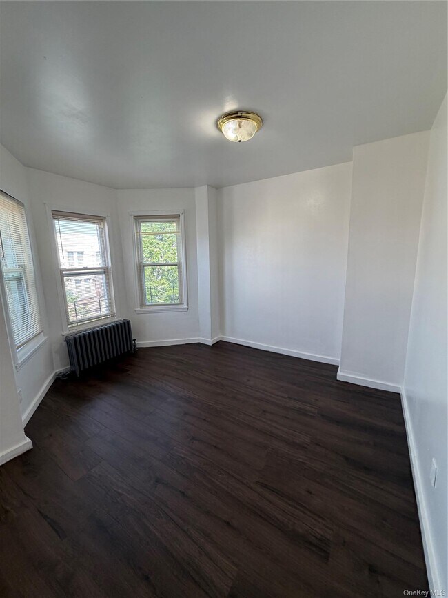 Building Photo - 513 Chestnut St