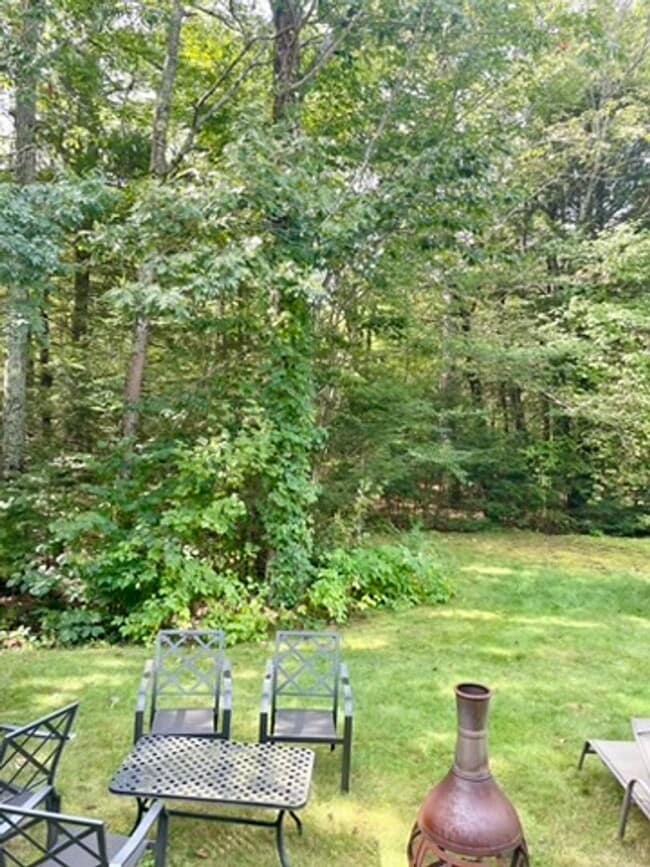 Building Photo - Stunning 5 bedroom Falmouth Home for Rent:...