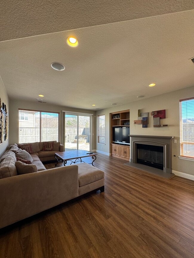 Building Photo - Fully Furnished South Reno Home | 3 Bed + Office | Mountain Views