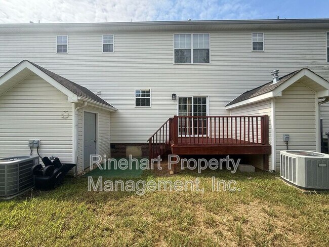 Building Photo - 1668 Flintwood Dr