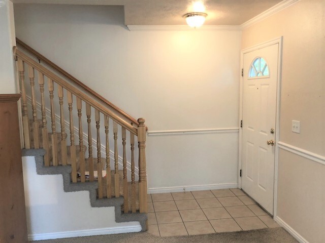 Entry with banister rail - 885 E 350 N