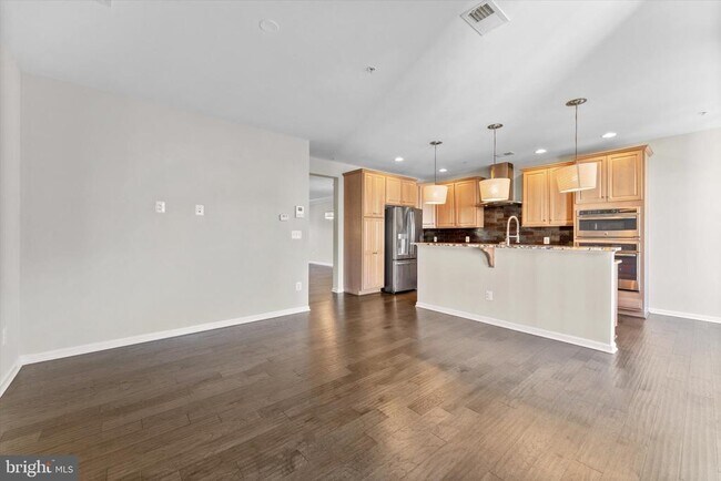 Building Photo - 23483 Logans Ridge Terrace