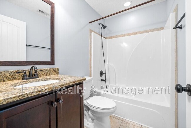Building Photo - 961 Bonellis Ln