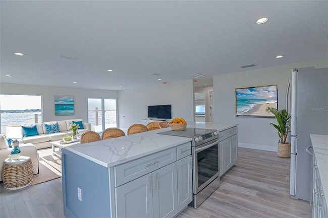 Building Photo - 583 FL-559