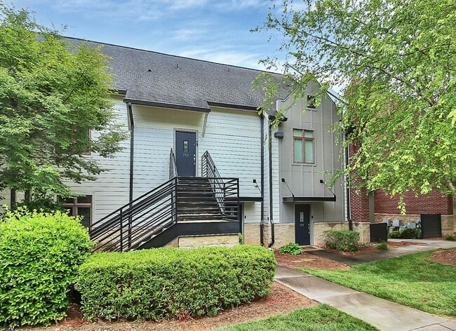 Building Photo - 748 Cotton Gin Alley