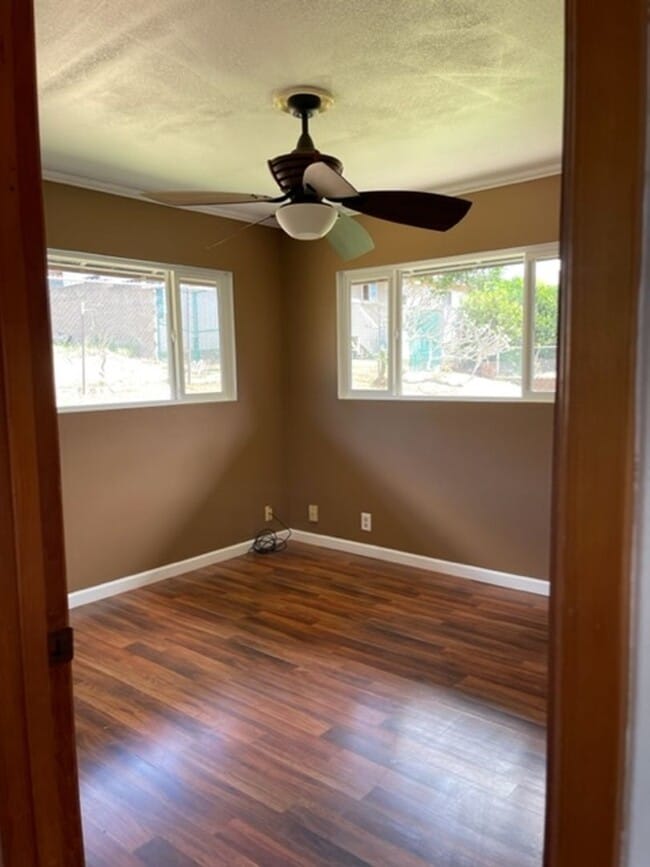 Building Photo - Charming home in Paia
