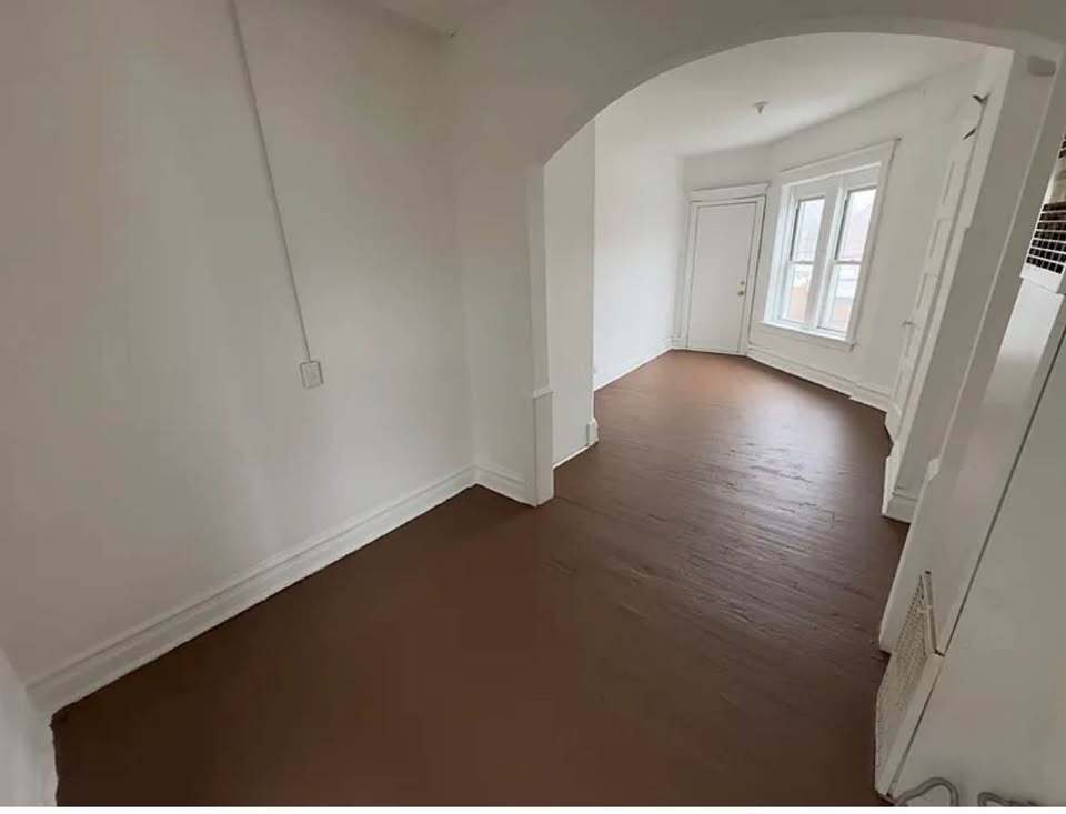 Building Photo - 3860 N Saint Louis Ave