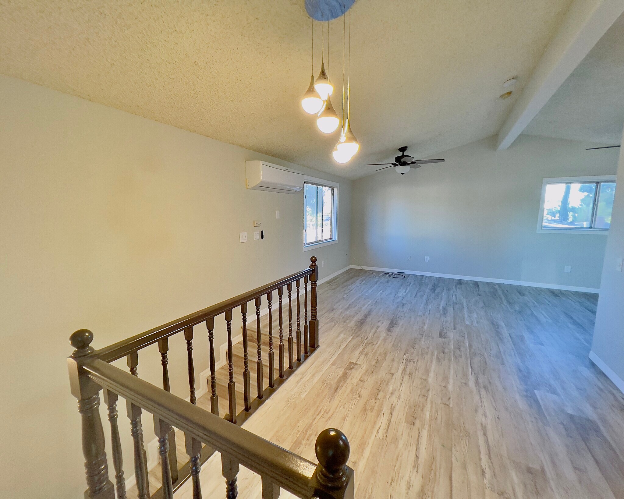Office or other use - 11440 Odessa Ave