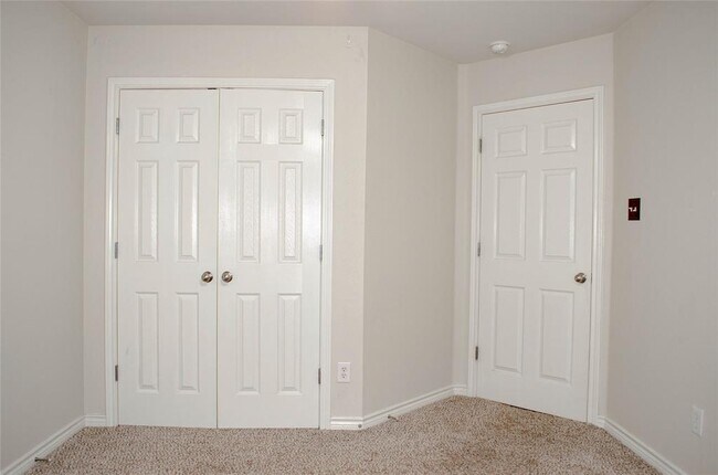Building Photo - 120 Fred Couples Dr