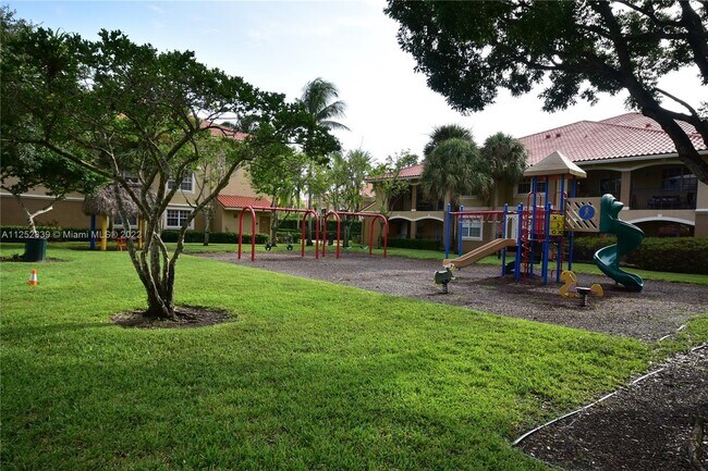 Building Photo - 11631 SW 2nd St