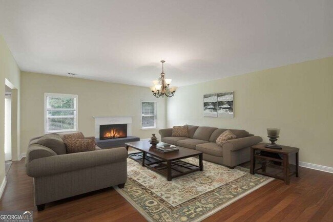 Building Photo - 5296 Lexmark Cir