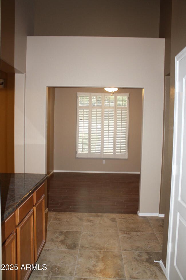 Building Photo - 22373 N 68th Dr