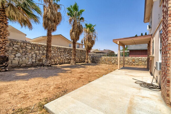 Building Photo - 5645 Michael P Anderson Ln