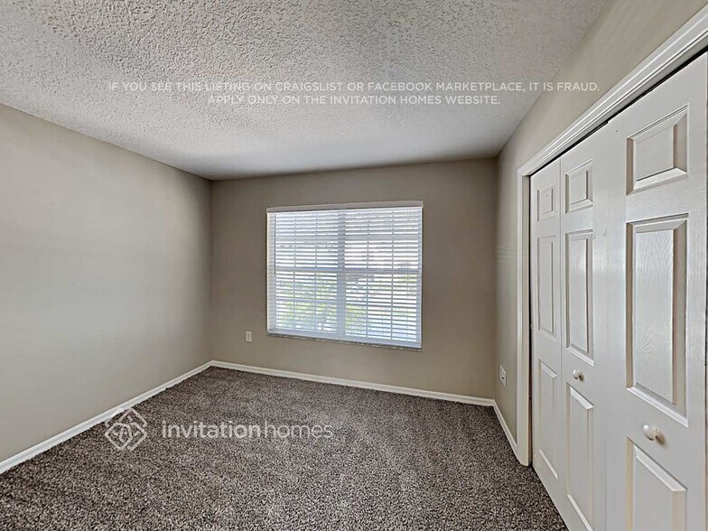 Building Photo - 17604 Esprit Dr