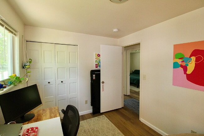 Building Photo - 1405 Abilene Dr