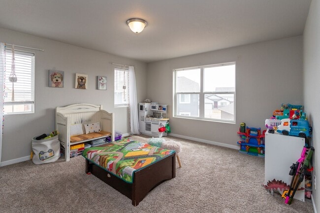 Building Photo - Exquisite 2-Story Home: Luxury Living in Tranquil Cul-de-Sac Setting!!