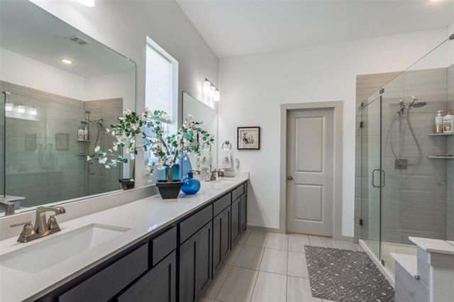 Building Photo - 515 Wellborn Dr