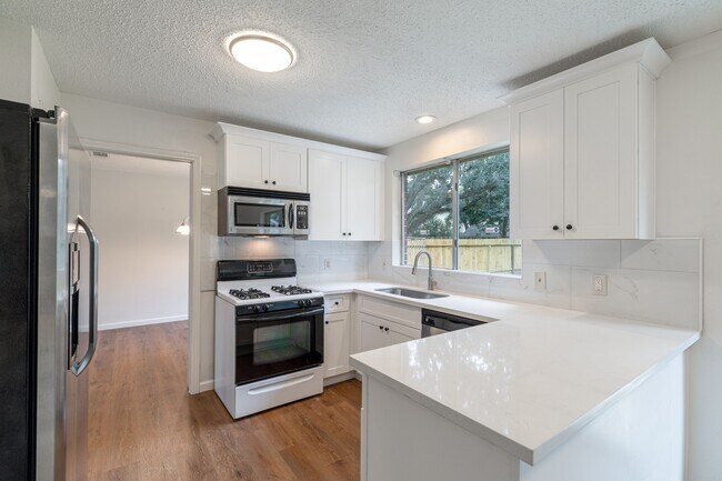 Building Photo - 1026 Cheyenne Meadows Dr