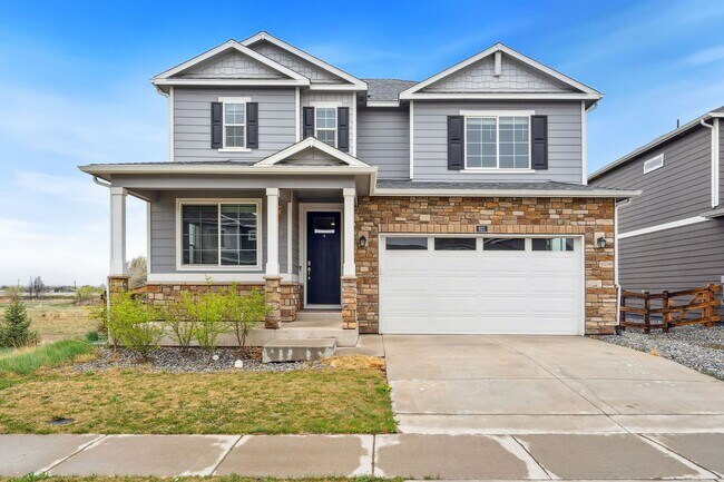Primary Photo - LOOK AND LEASE: MAY RENT FREE Spacious 4BD...