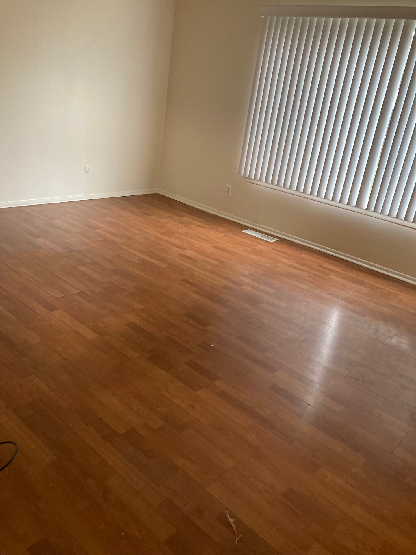 Building Photo - 25304 Shiawassee Cir