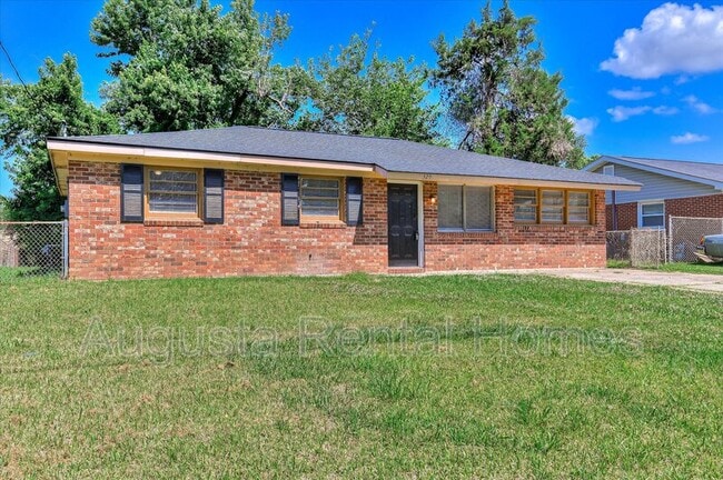 Building Photo - 329 E View Dr