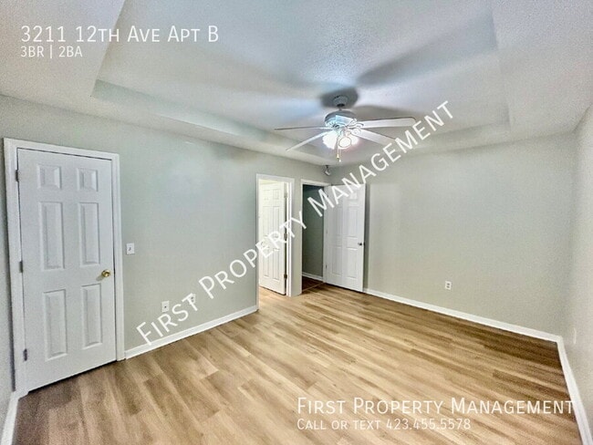 Building Photo - 3211 12th Ave