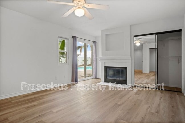 Building Photo - 5364 Dressage Dr
