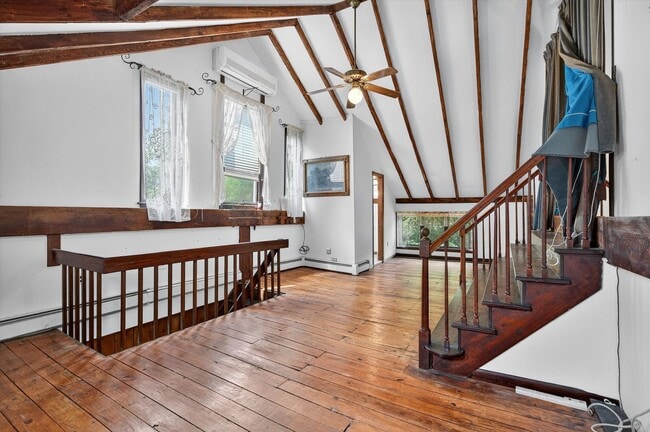 Building Photo - Price Reduction: Charming 3BR Farmhouse Re...