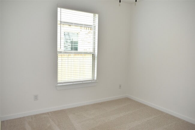 Building Photo - 11218 Apricot Sulpher Dr