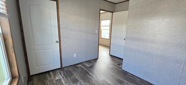 Building Photo - 69 Benedict Dr