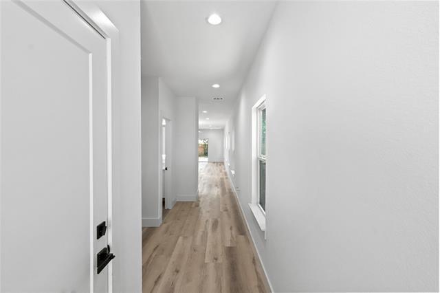 Building Photo - 5212 Colonial Ave