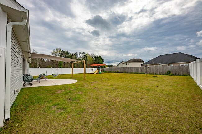 Building Photo - 3006 Weathersby Dr