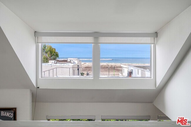 Building Photo - 24 Westwind St