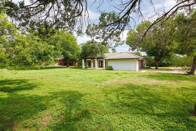 Building Photo - 105 Kite St