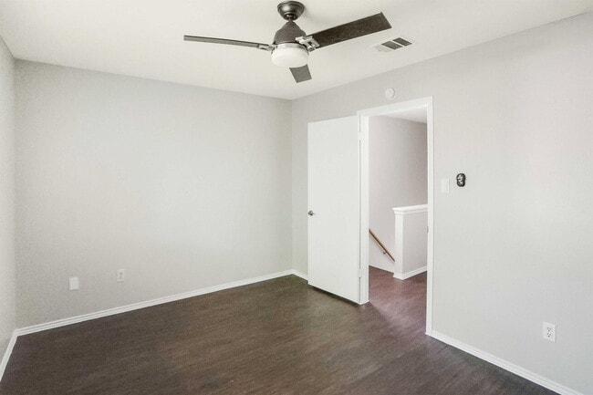 Building Photo - 9614 Nightjar Dr