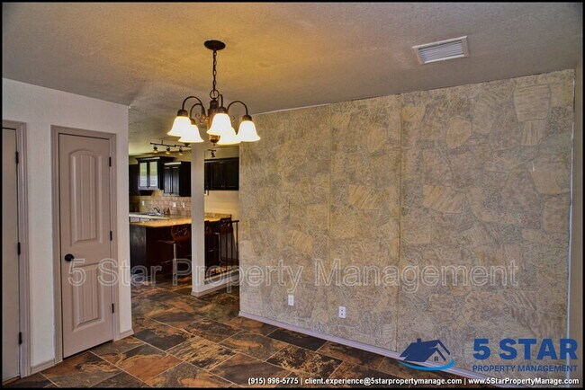 Building Photo - 703 Lt Joe Magellanes Rd