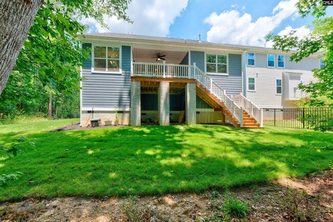 Building Photo - 300 Sunnycrest Ln