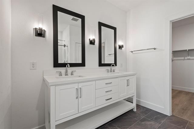 Building Photo - 3504 Clover Leaf Ln