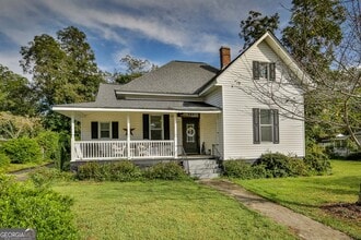 Building Photo - 233 Alcovy St