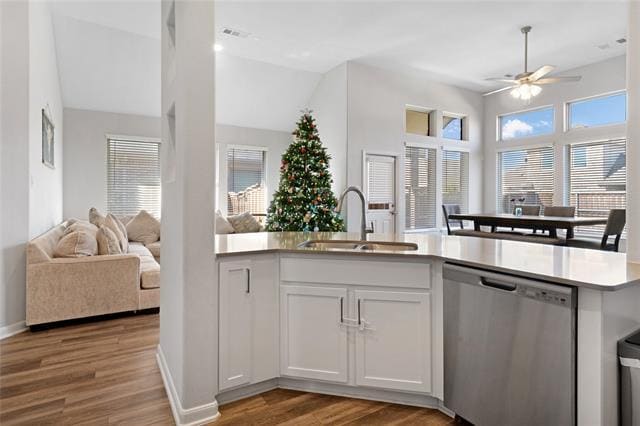 Building Photo - 16521 Garden Dr