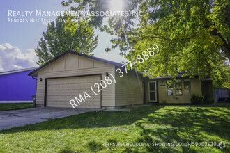 Building Photo - 2 Bedroom Home in NW Boise off Gary Ln & S...