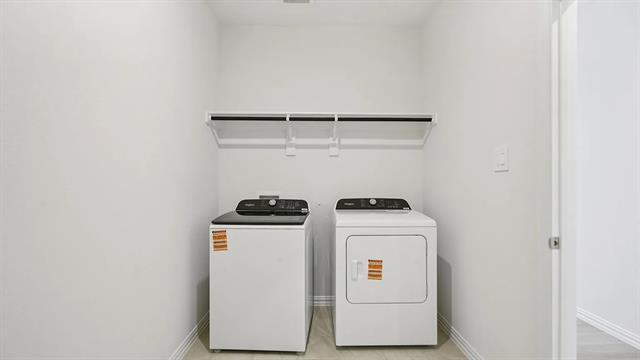 Building Photo - 710 Edgehurst Dr