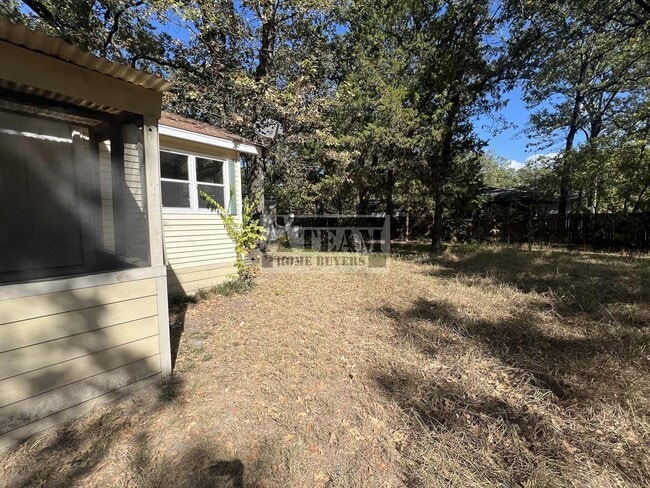 Building Photo - Cozy 1 Bedroom 1 Bath Home with Big Yard!