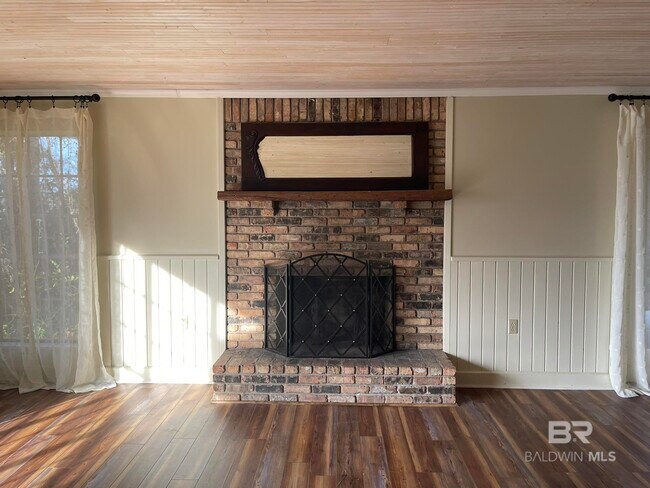 Building Photo - 6621 Purvis Rd