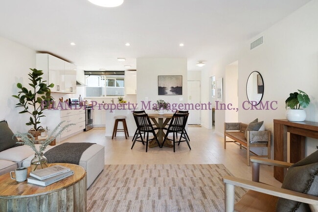 Building Photo - The Best View in Southern Marin! Luxury To...
