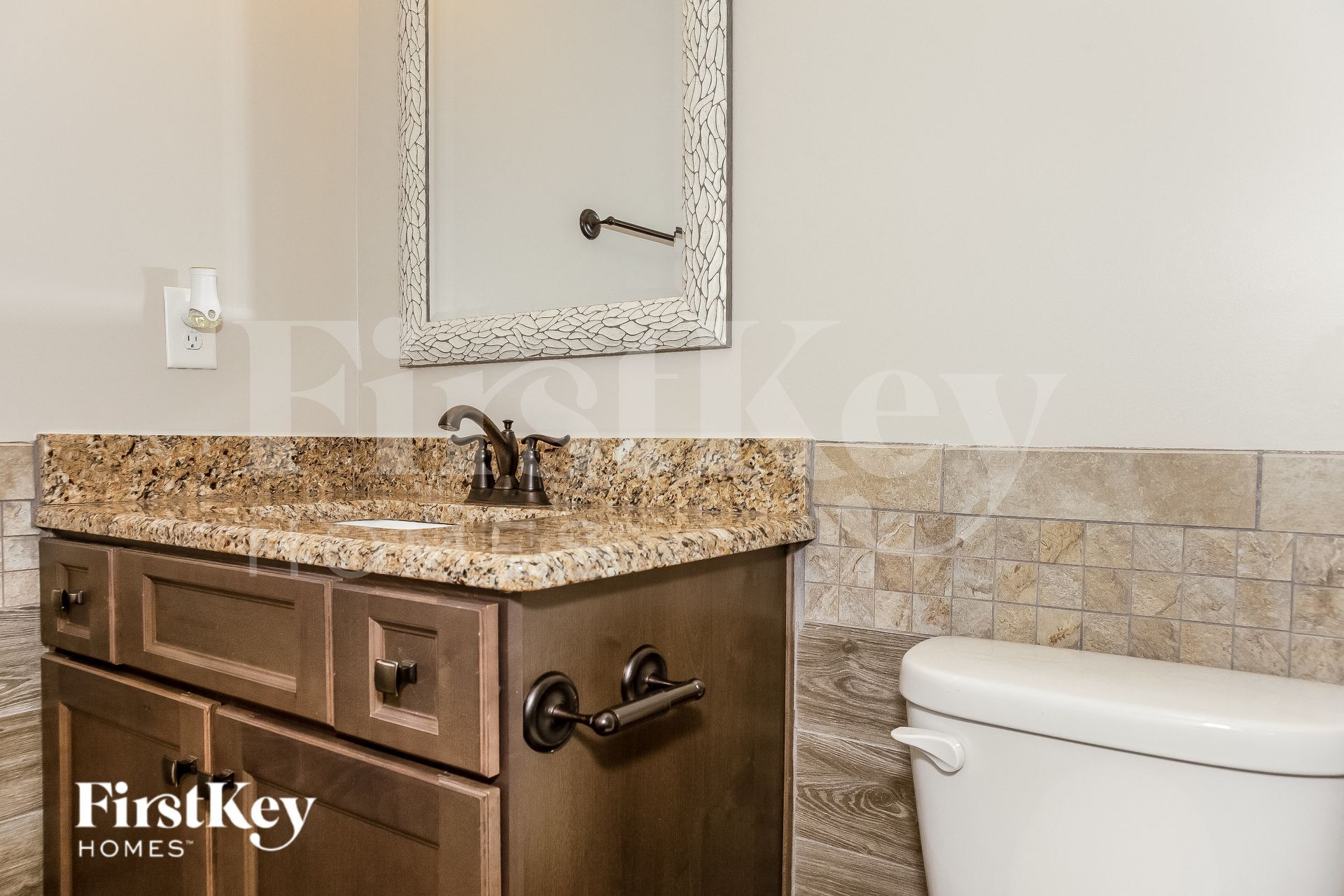 Building Photo - 740 Wood Lily Dr