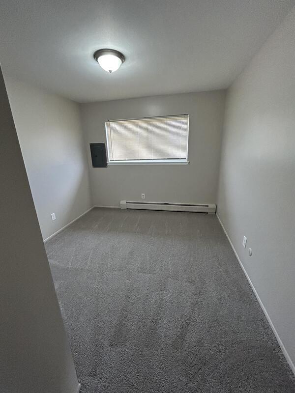 Building Photo - 1760 St Johns Blvd