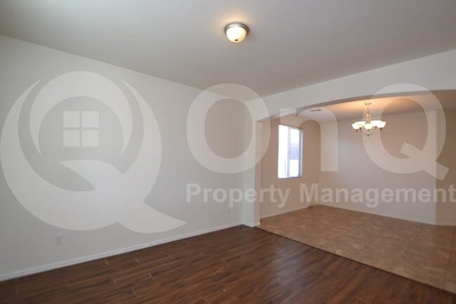 Building Photo - 9182 W Black Hill Rd