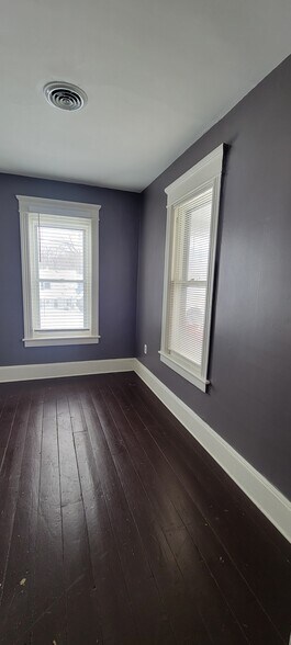 Building Photo - 23 Lexington Ave